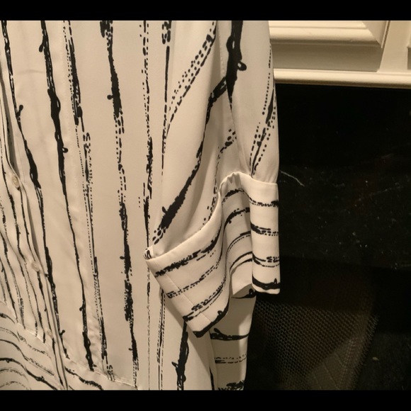 Fashion Tunic - Picture 2 of 3